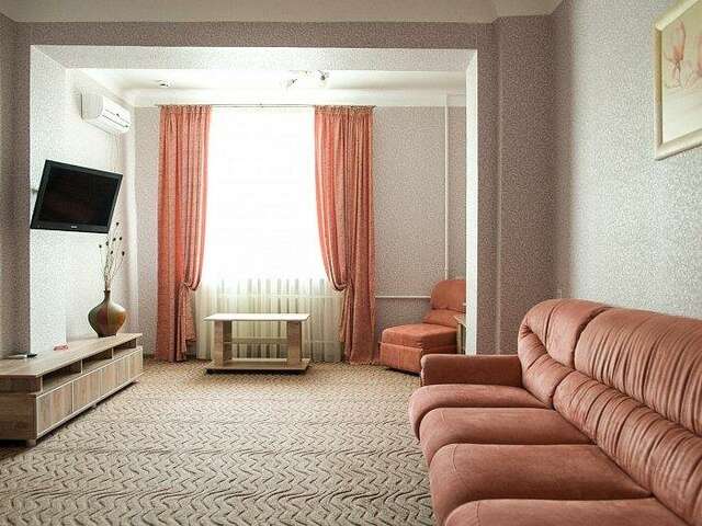 Гостиница Волга Ульяновск-105