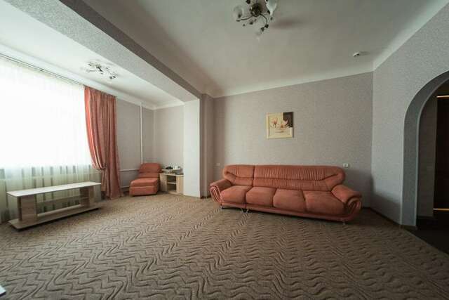 Гостиница Волга Ульяновск-167