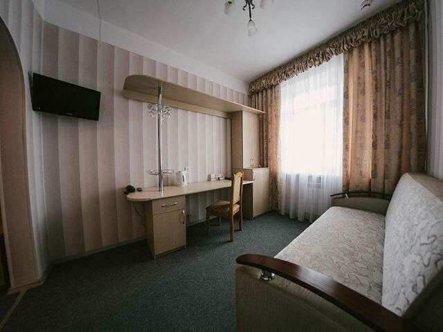 Гостиница Волга Ульяновск-160